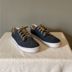 Men's Blue and Brown Casual Sneakers
